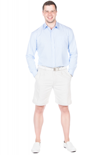 Style no.16705 - These slim fit shorts are tailor made in a fine wool blend and cut to a slim fit, featuring slash pockets, reverse double pleats, and extended belt loops. It is a great casual option!